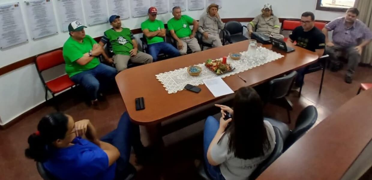 Imagen de portada para San Vicente: ATE logró acuerdo salarial con aumento al básico y nuevo piso para municipales